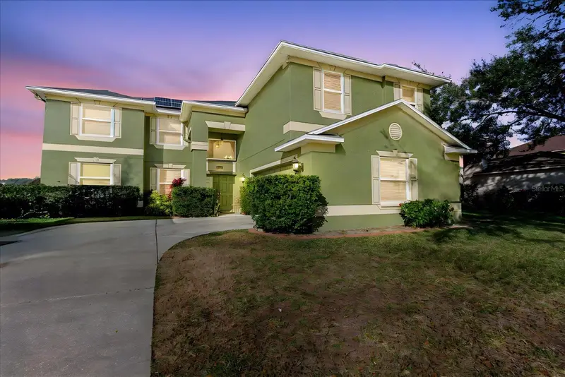 Valrico listing
