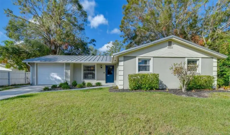 2938 W Mark Dr, FL