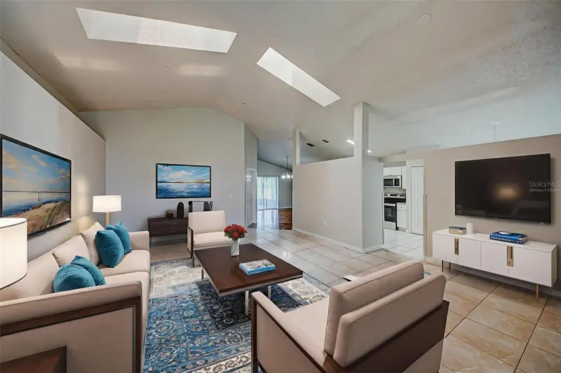 3 Cecilia Way, FL