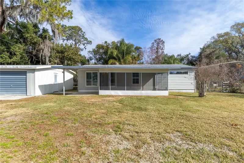 11807 Ocklawaha Dr, FL