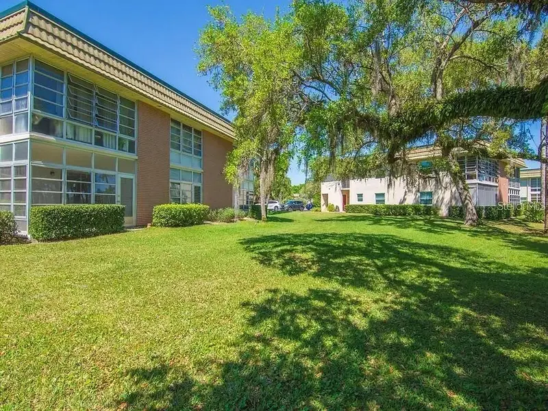 7 Vista Gardens Trl #105, FL