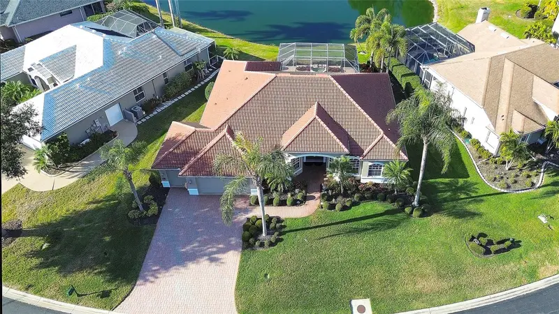 11809 Oak Ridge Dr, FL
