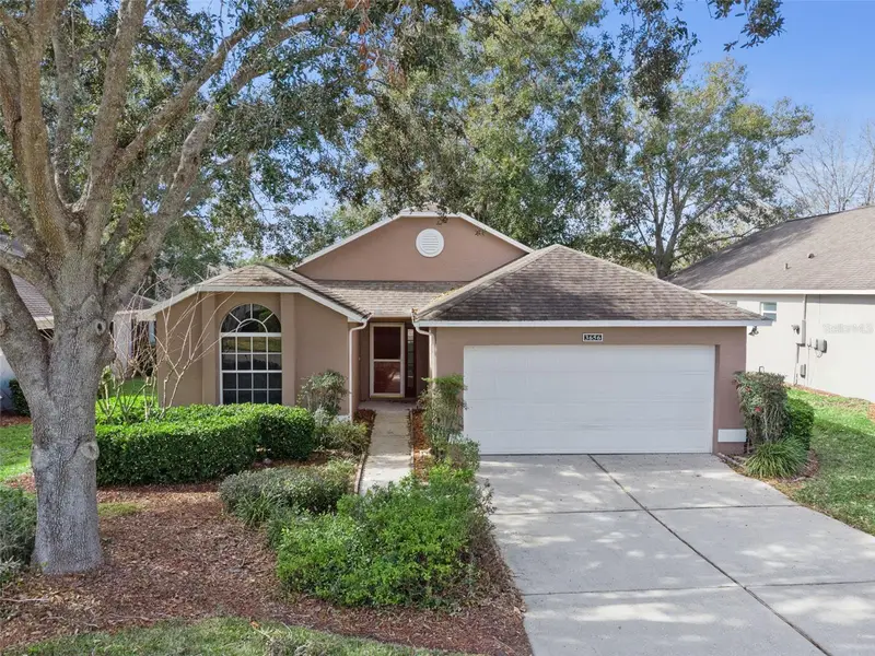 3656 Eversholt St, FL