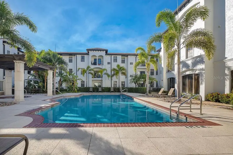 5550 E Michigan St #2114, FL
