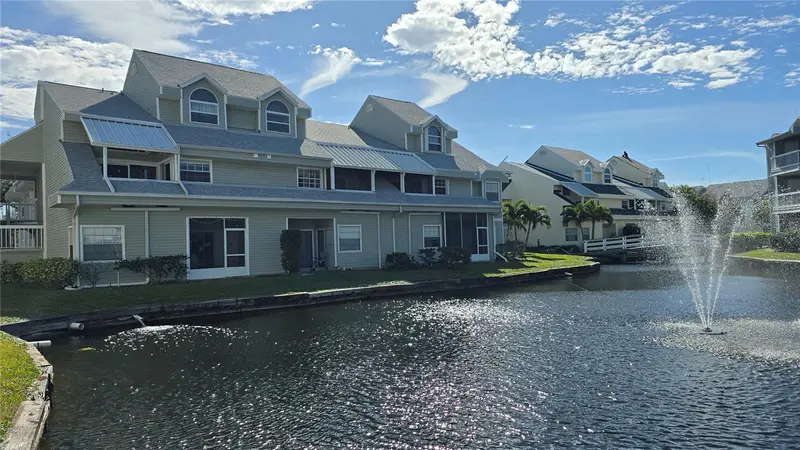6923 Stones Throw Cir N #4203, FL
