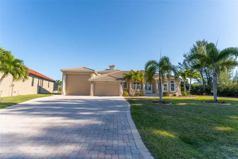 10544 Poughkeepsie Cir, FL