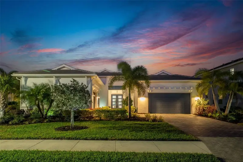 8276 Redonda Loop, FL