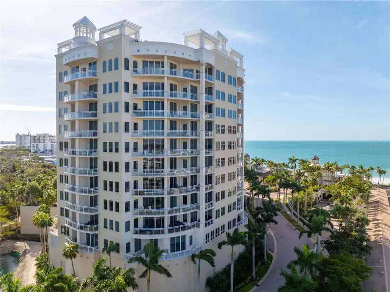 1300 Benjamin Franklin Dr #305, FL