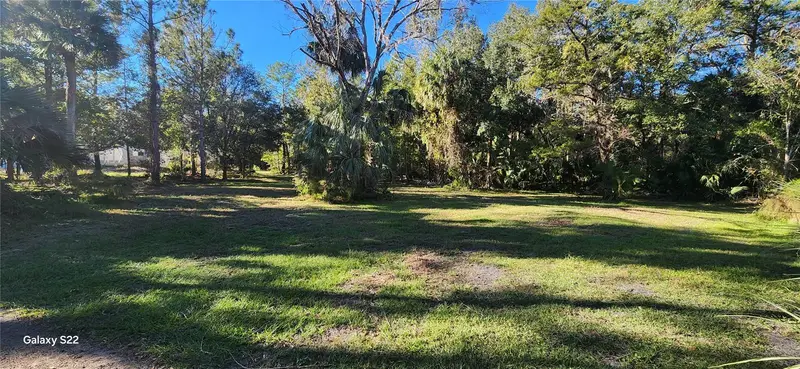 680 E Black Point Rd, FL