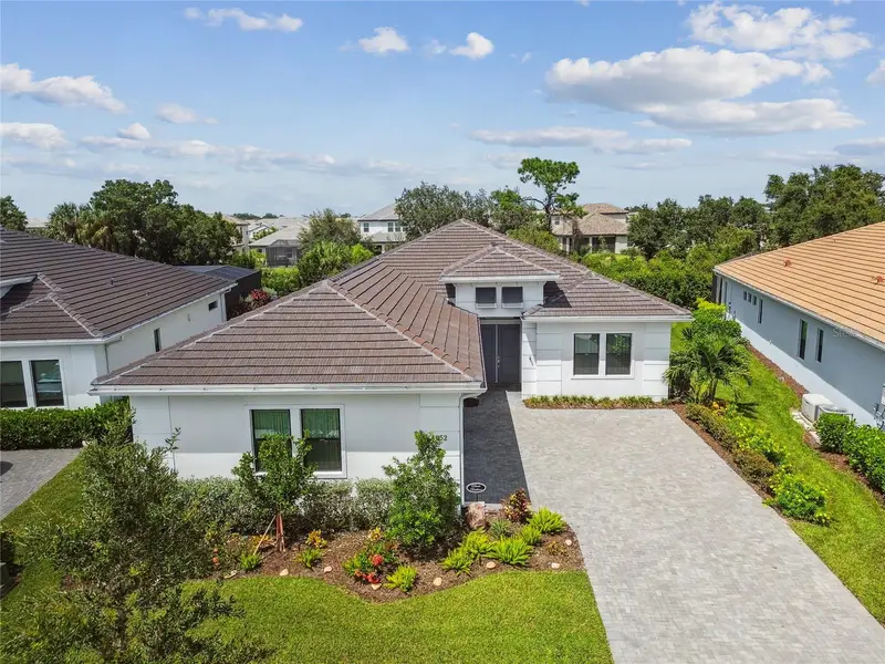 4952 Surfside Cir, FL
