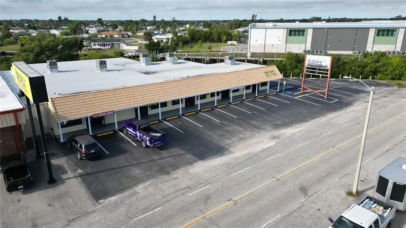 3527 Tamiami Trl #E, FL