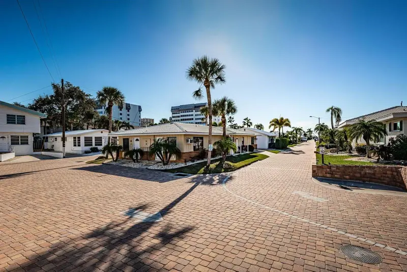 6020 Midnight Pass Rd #52a, FL