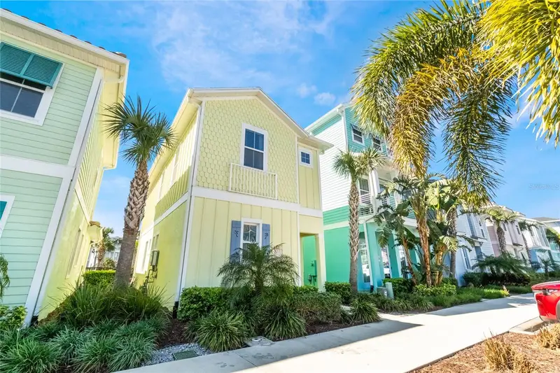 8008 Sandy Toes Way, FL