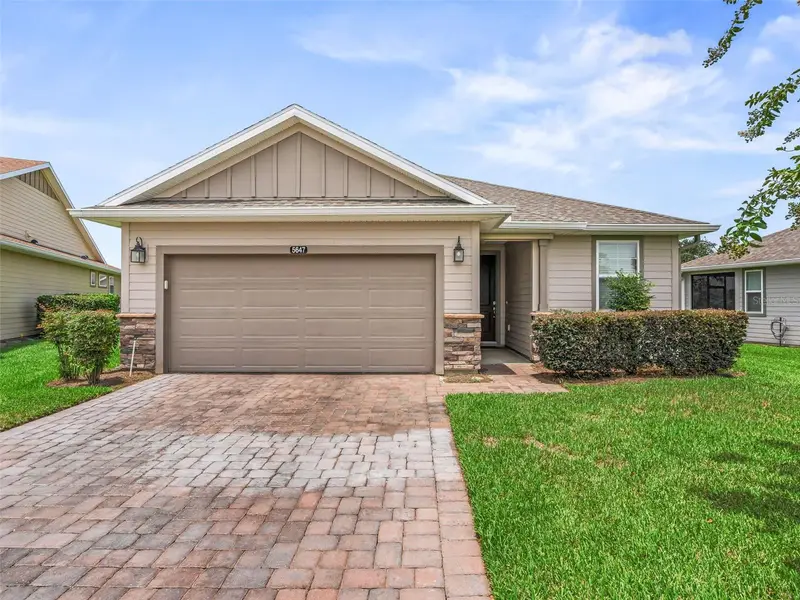 5647 Nw 37th Lane Rd, FL