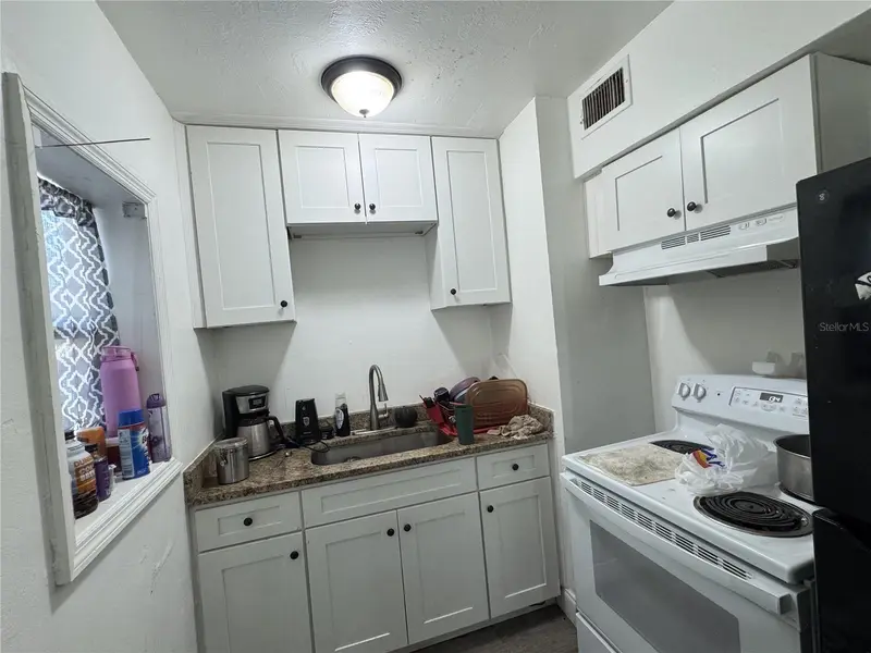 5001 Cortez Dr, FL