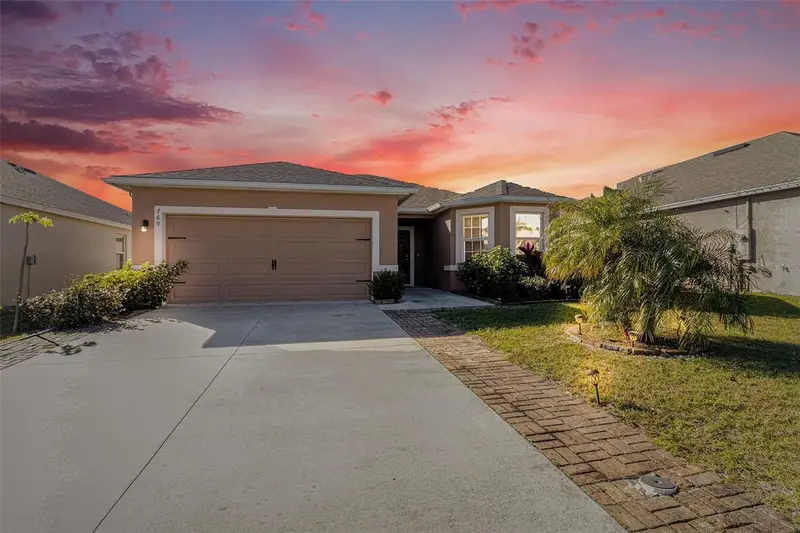 769 Forest Trace Cir, FL
