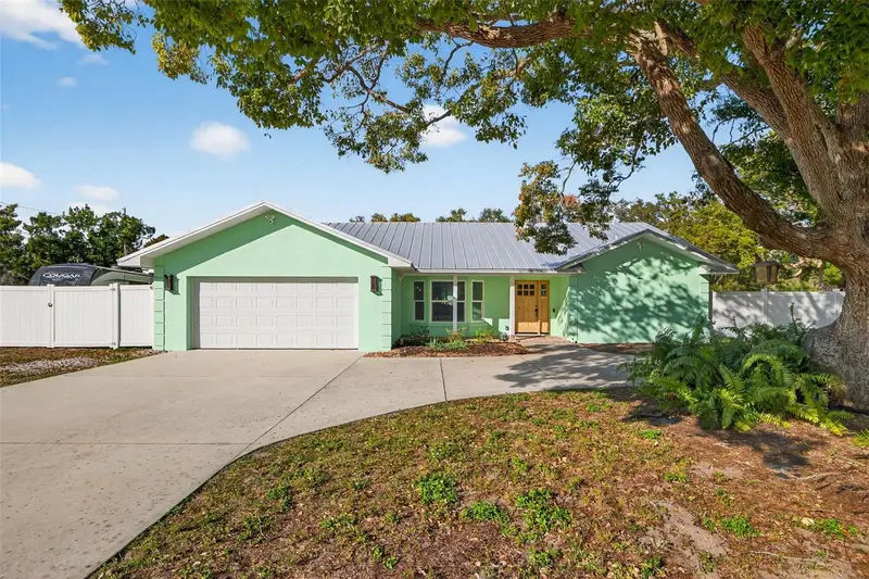 11945 74th Ave, FL