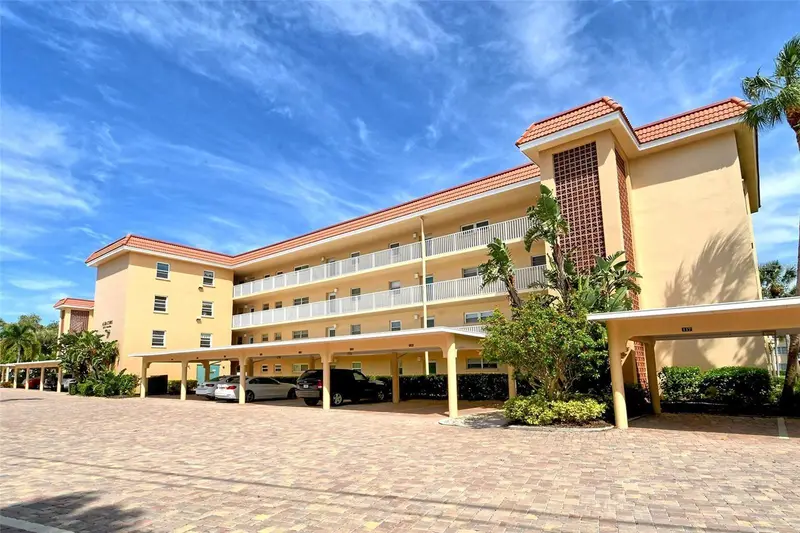 1257 S Portofino Dr #307, FL