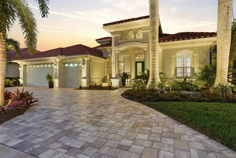 120 12th Ave E, FL