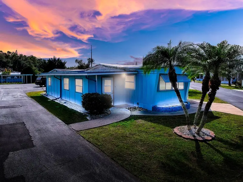 211 Rue De Paresse, FL