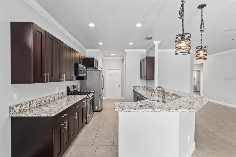 4765 Se 25th Loop, FL