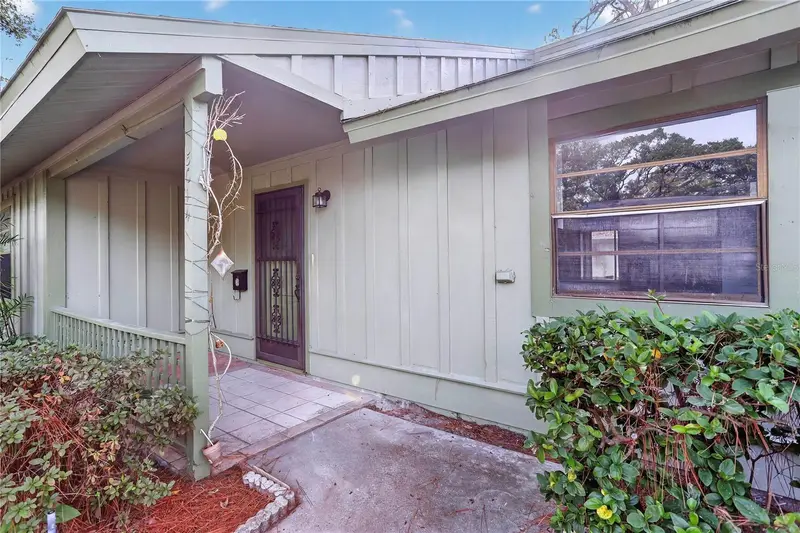 5014 Barrington Cir #2102, FL