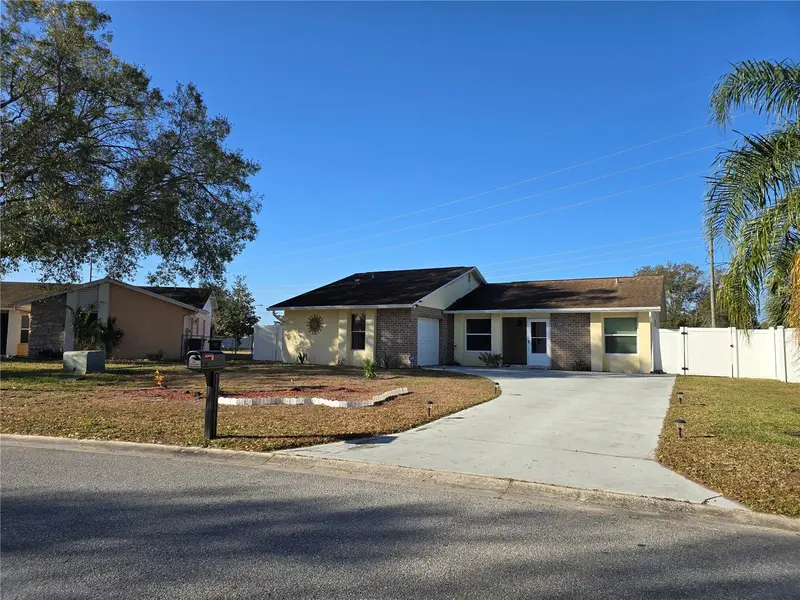431 Cart Ct, FL