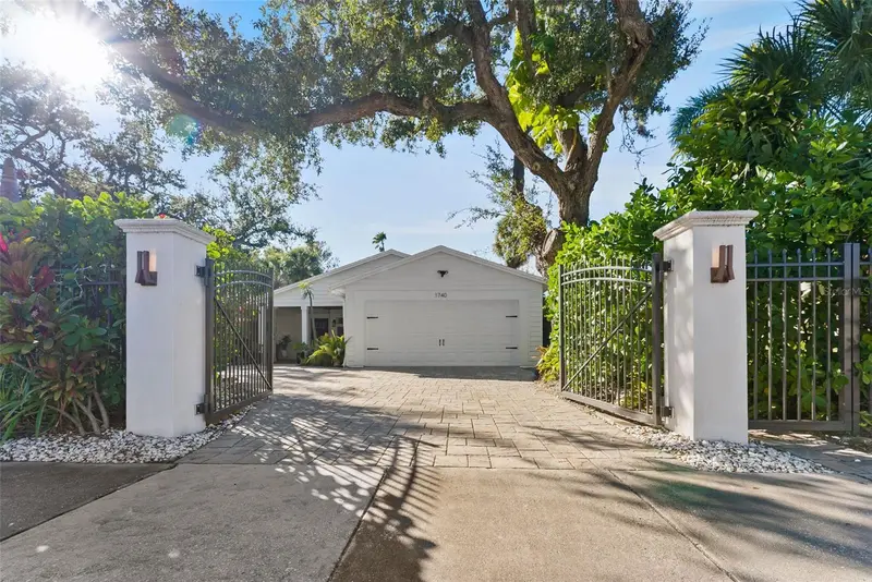 1740 S Orange Ave, FL