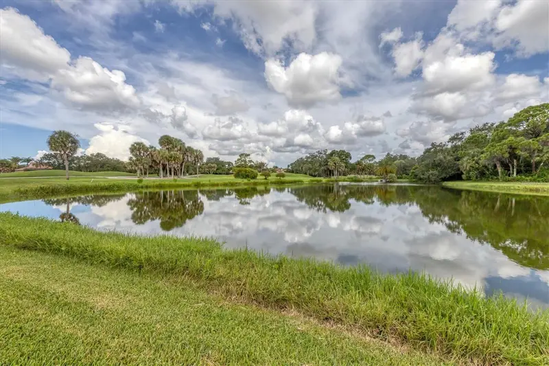 7716 Club Ln, FL