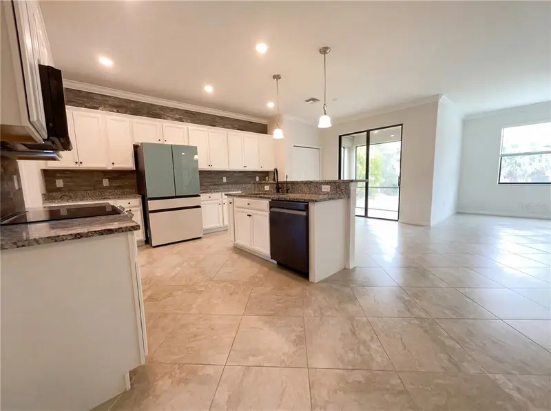 12691 Cinqueterre Dr, FL