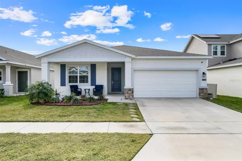 1052 Holden Way, FL