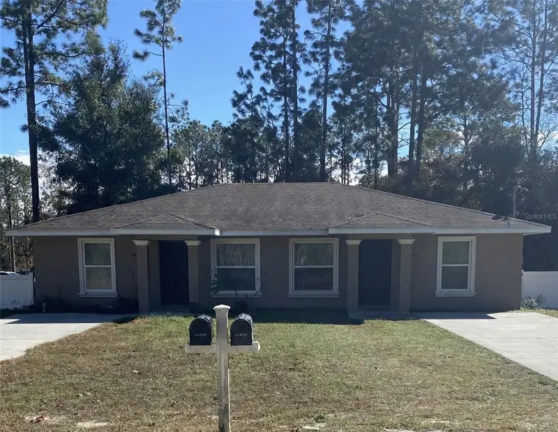 9445 N Manashee Dr, FL
