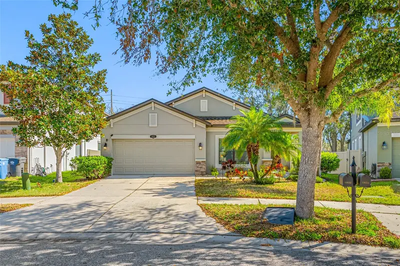 11652 Palmetto Pine St, FL