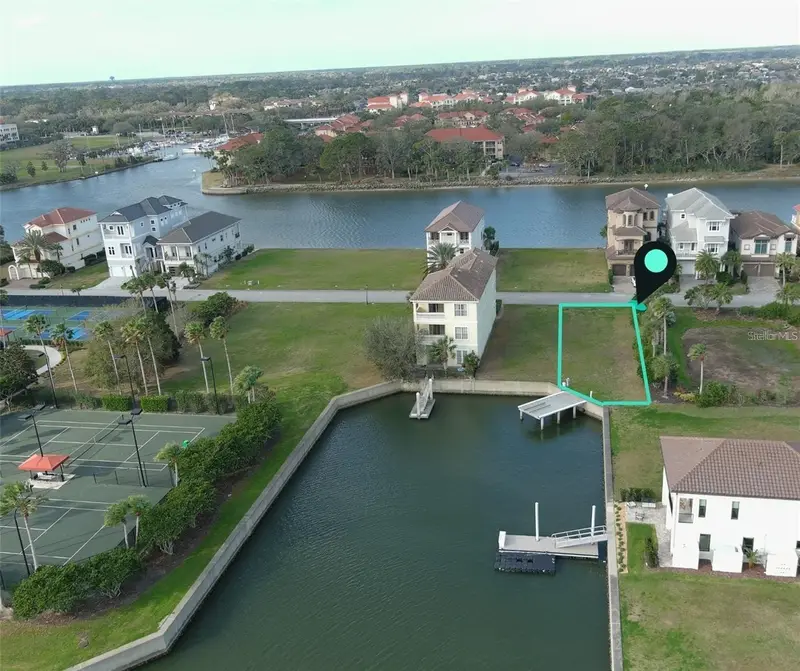 245 Yacht Harbor Dr, FL