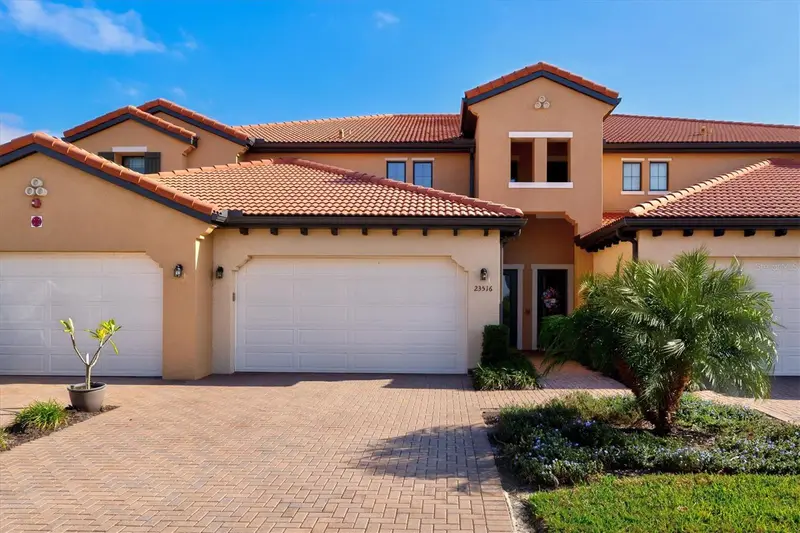 23516 Awabuki Dr #201, FL