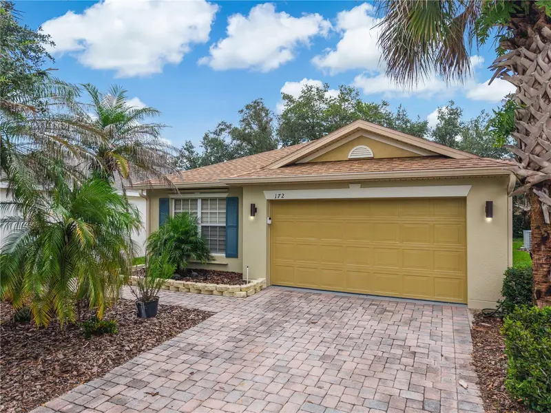 172 Acadia Dr, FL