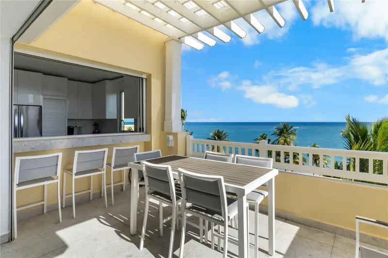 400 Ocean Drive #453, PR