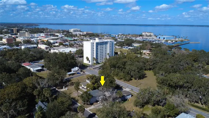 613 E 2nd St #101, FL