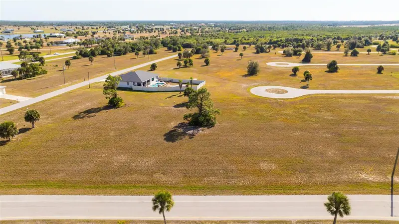 99 Harness Rd, FL
