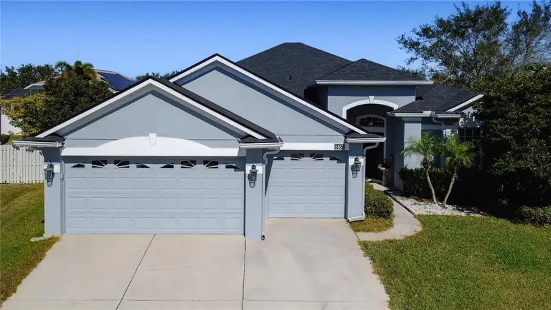 8463 Dover View Ln, FL