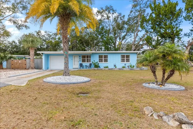 450 Card Ave, FL