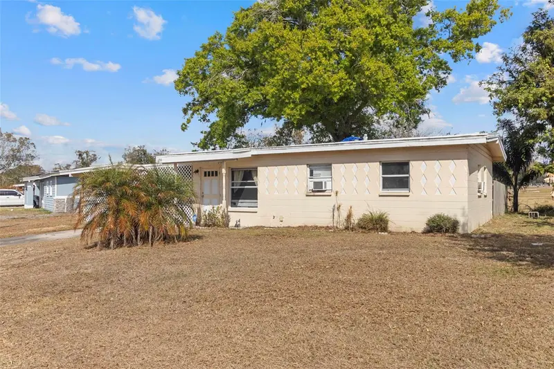 136 Bridle Path, FL