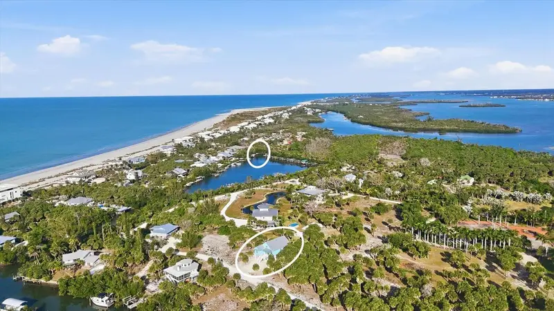 19 Lemon Bay Ln, FL