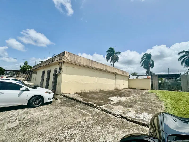 51 Avenida Troche, PR