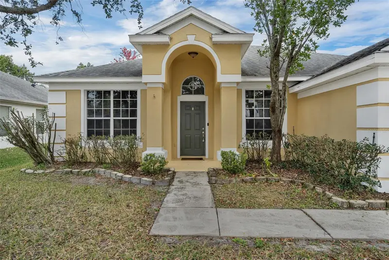 3249 Falcon Point Dr, FL