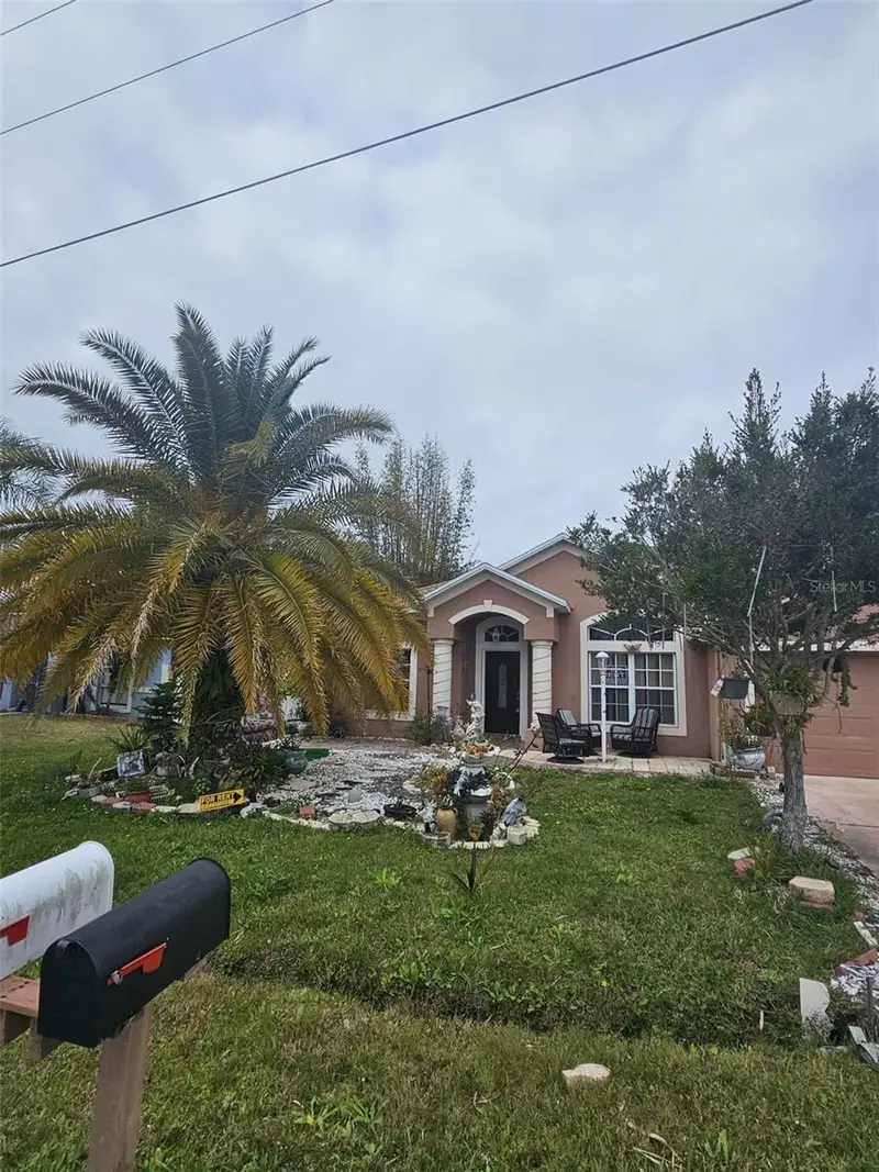 807 Massy Ct, FL