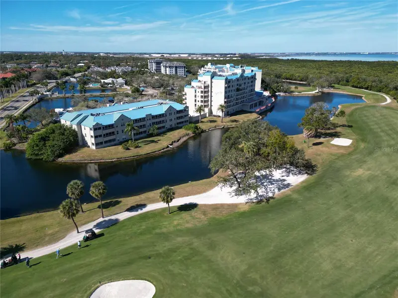 2333 Feather Sound Dr #B211, FL