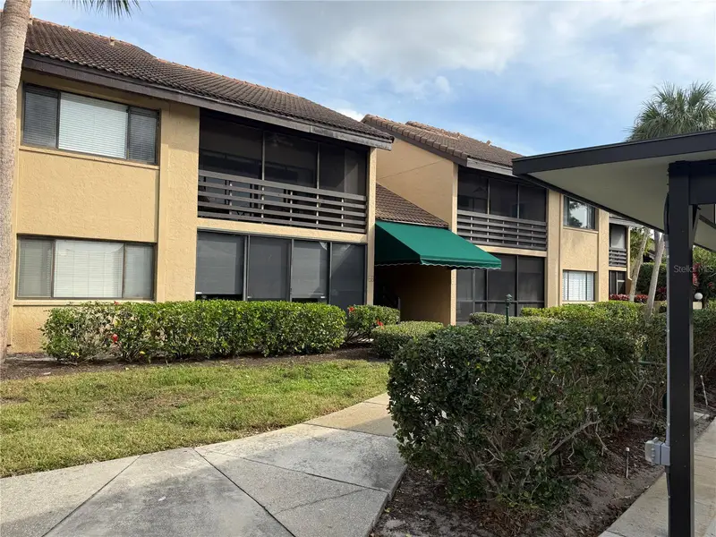 5631 Ashton Lake Dr #7, FL