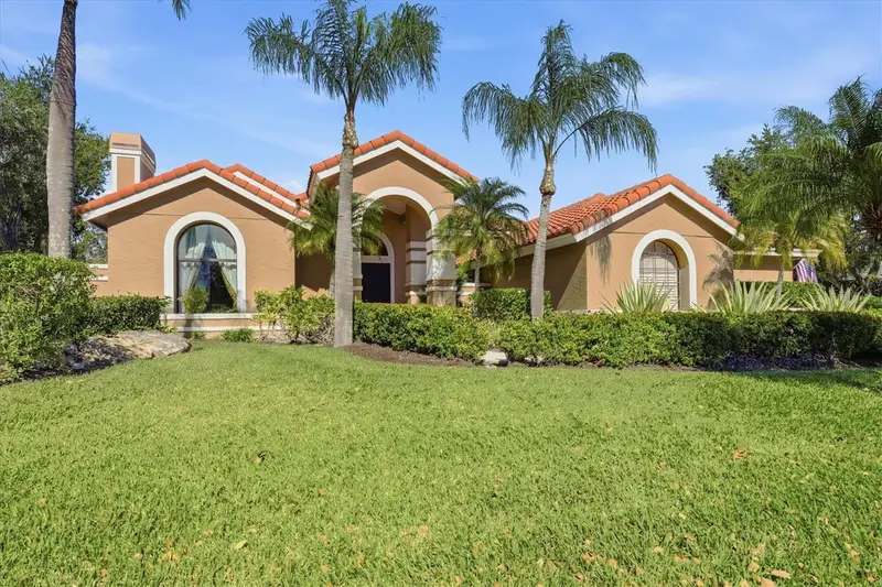 4221 Escondito Cir, FL