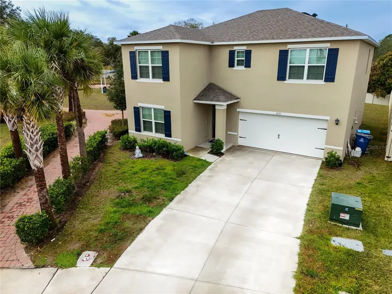 2131 Doe Run Dr, FL